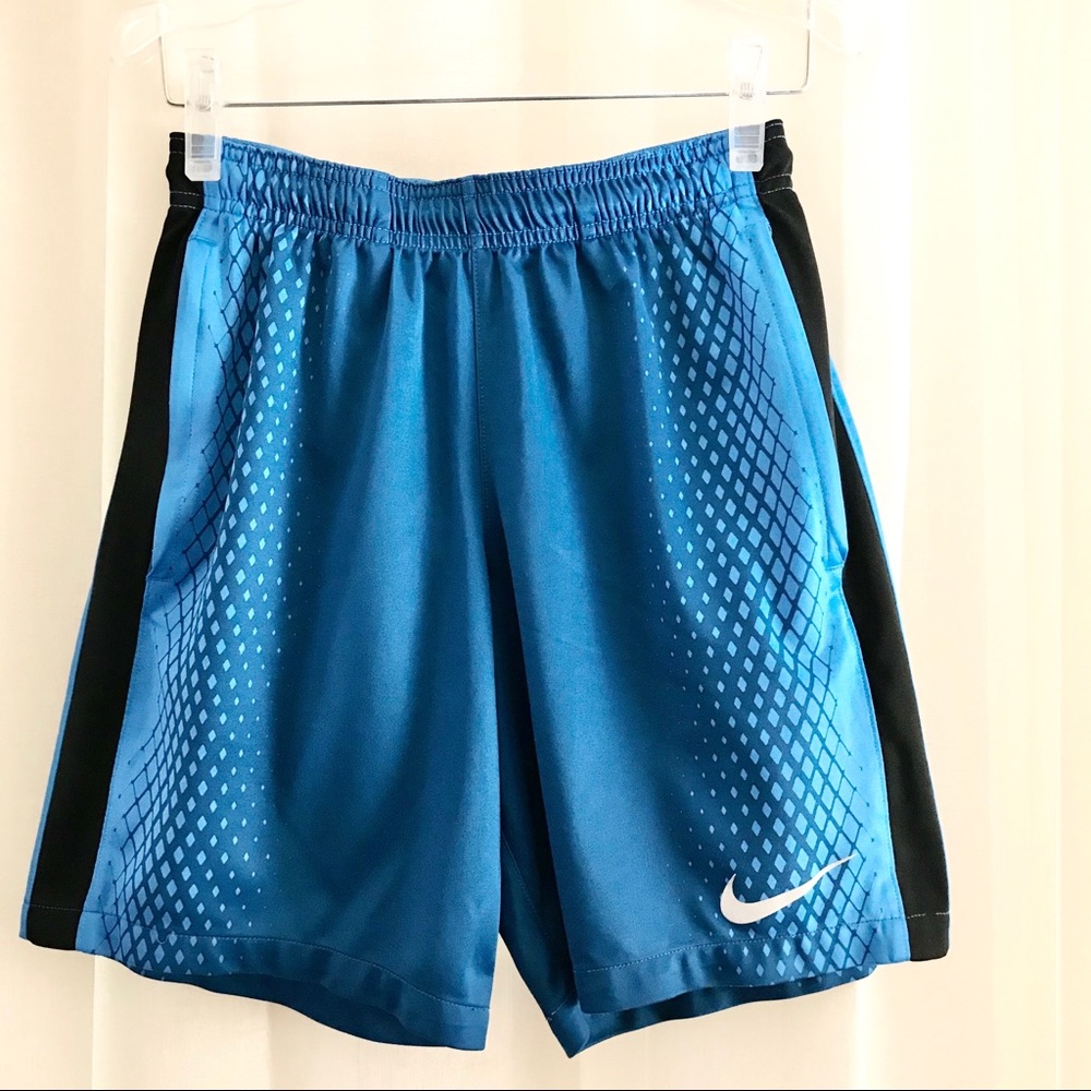💰4/$25 Nike Blue & Black Dri-Fit Shorts